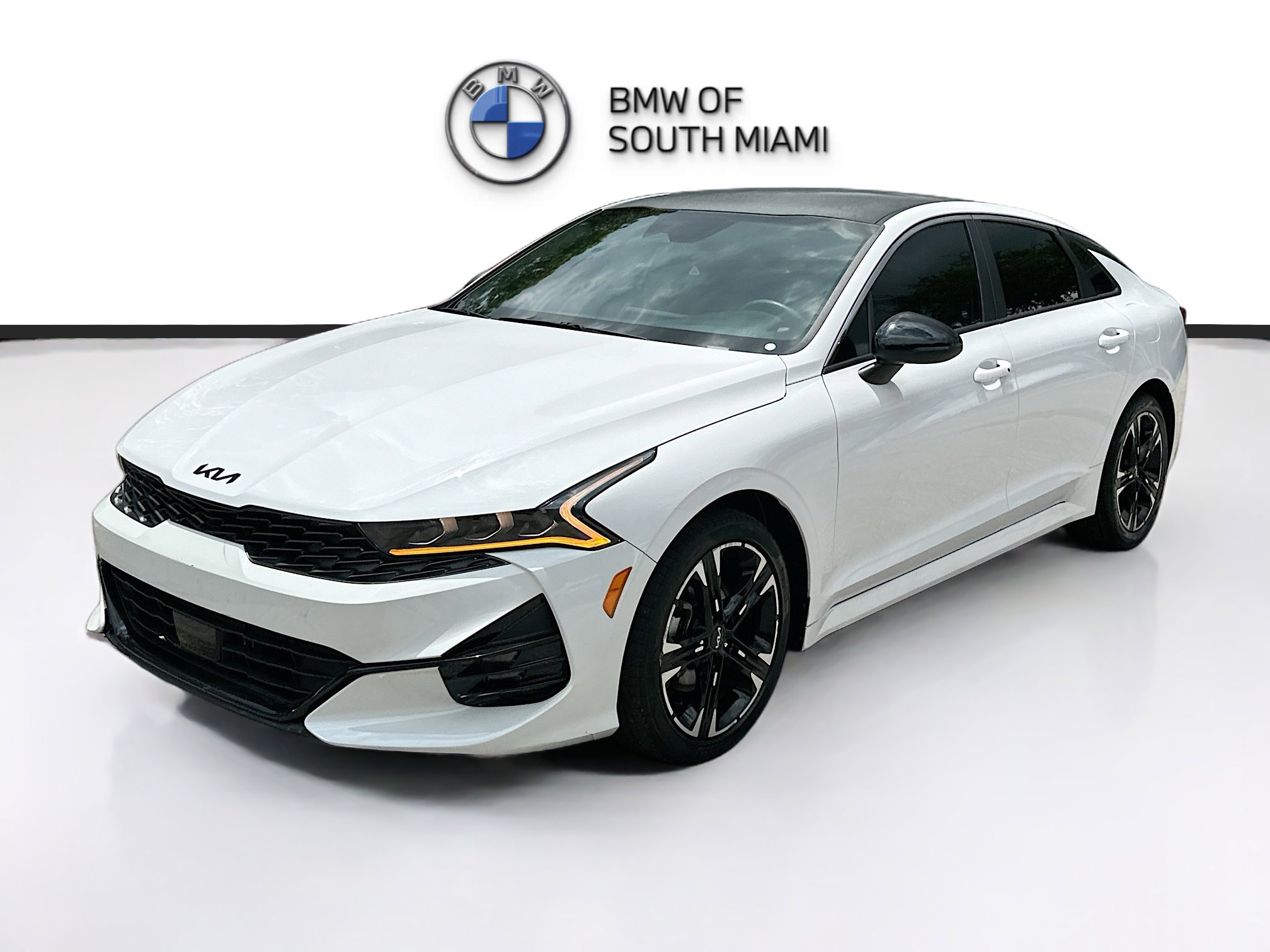 Used 2023 Kia K5 GT-Line w/ GT-Line Premium Package FWD image 3