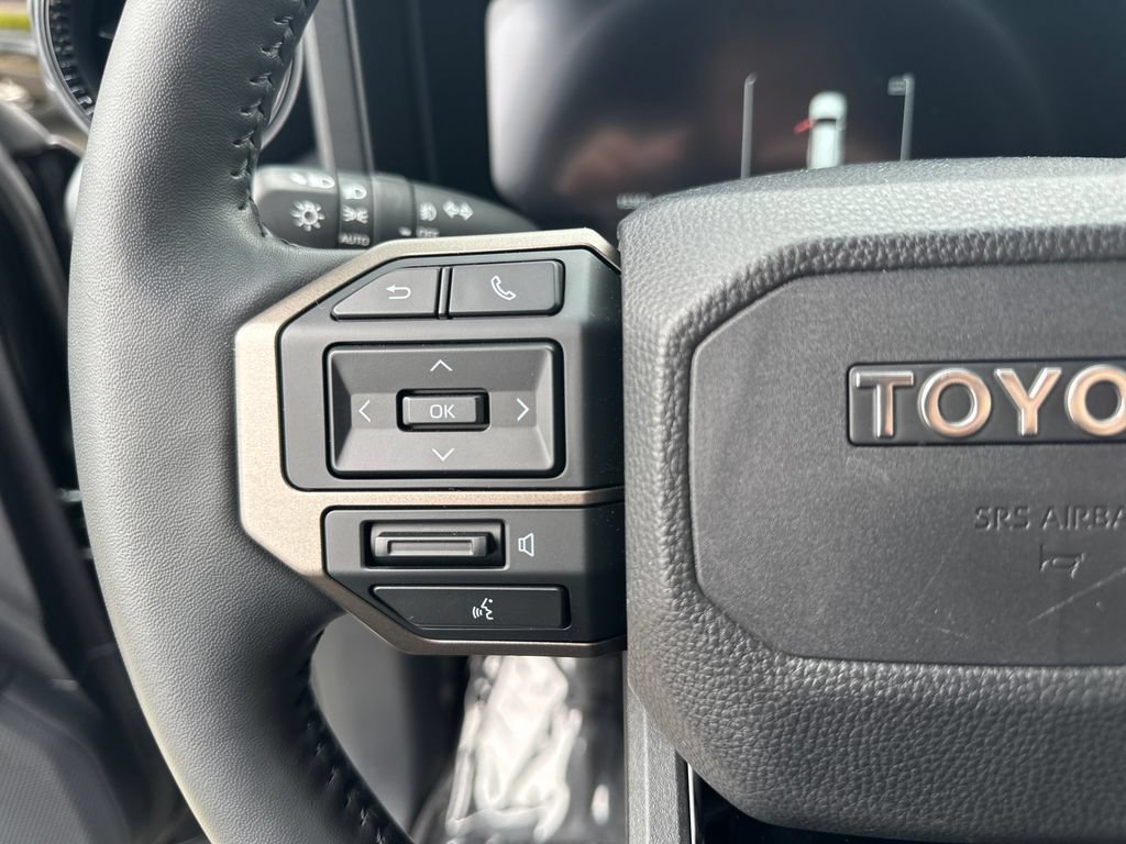 Used 2025 Toyota Land Cruiser AWD/4WD image 19