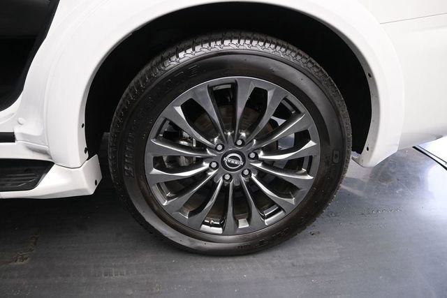 Used 2023 Nissan Armada Platinum w/ Captain's Chairs Package AWD/4WD image 14