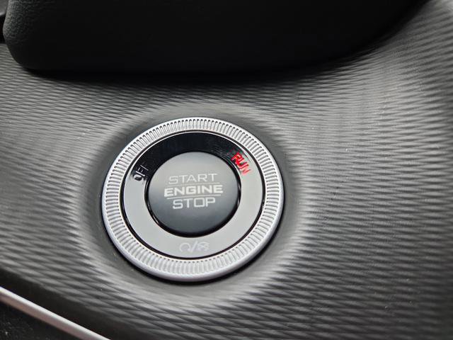 New 2025 Jeep Grand Cherokee Altitude AWD/4WD image 27