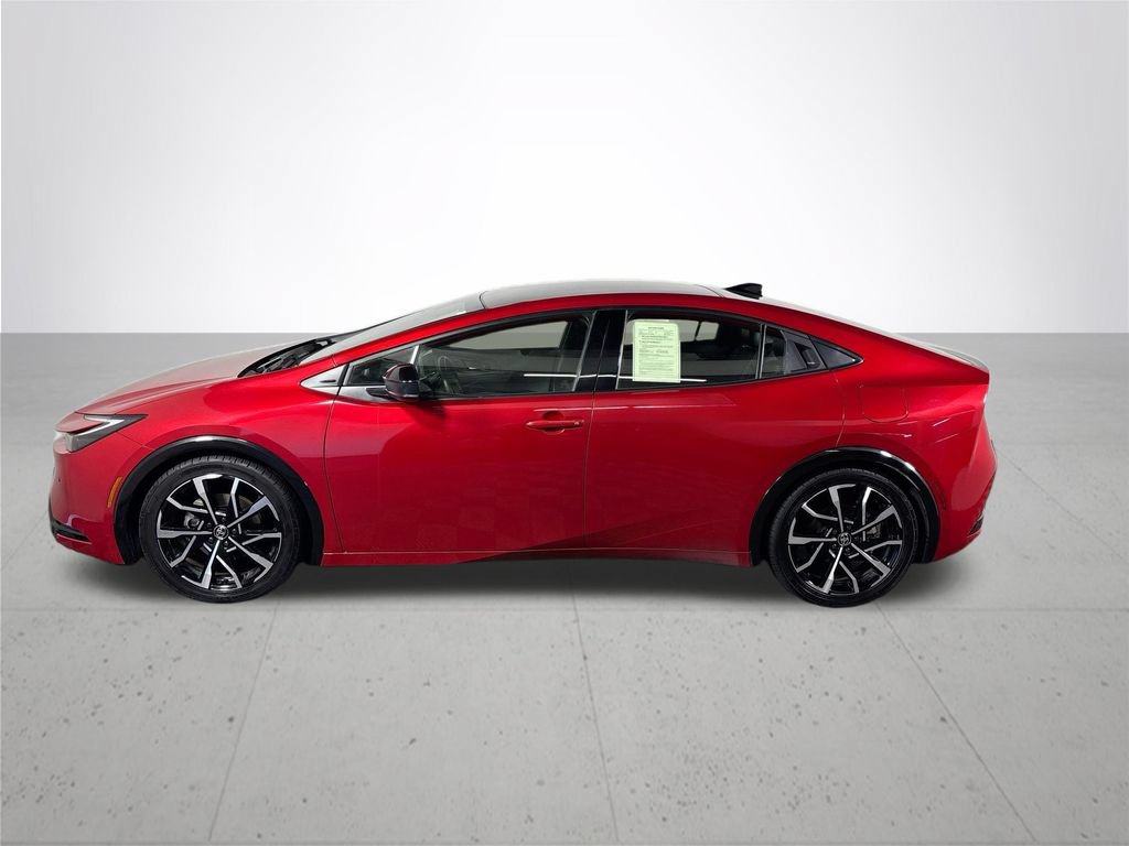 Used 2023 Toyota Prius Prime FWD image 9