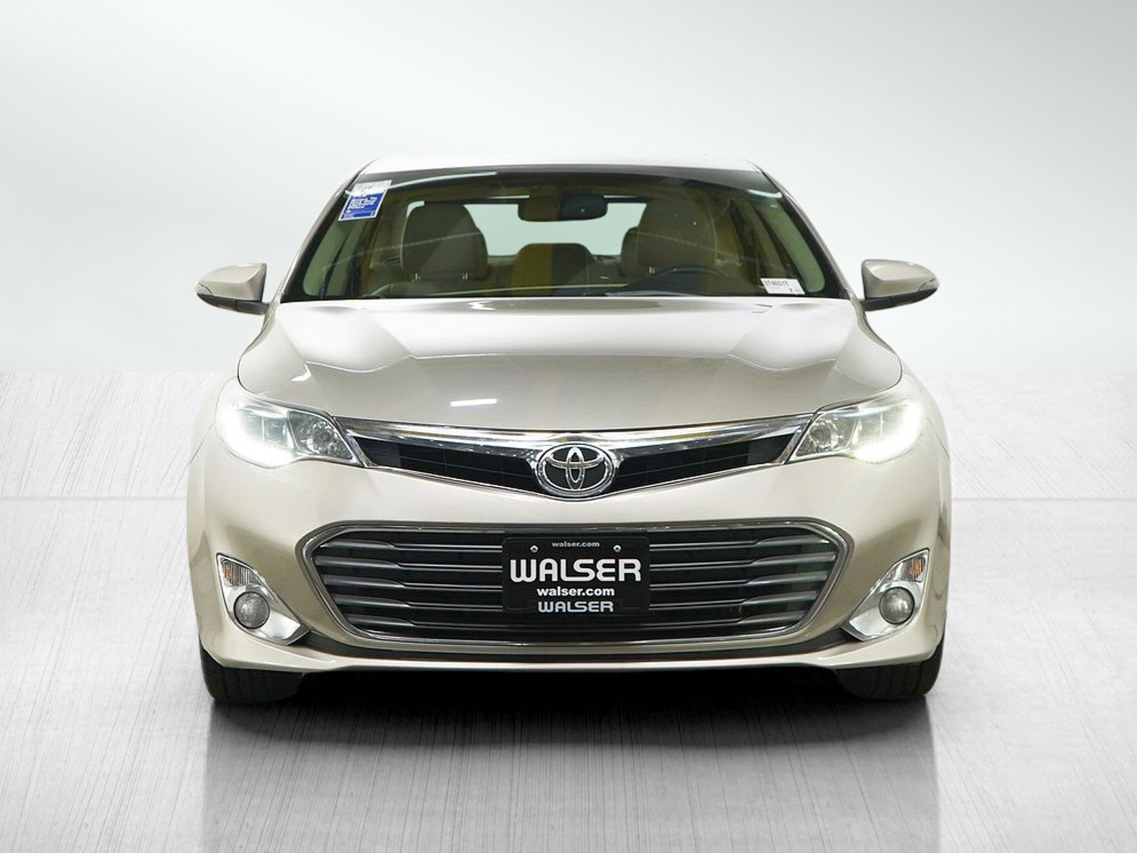 Used 2013 Toyota Avalon Limited FWD image 8