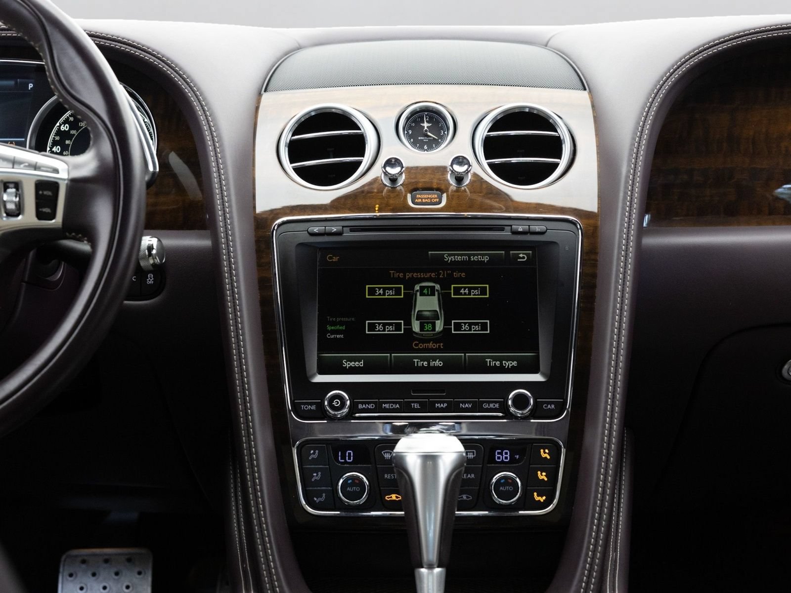 Used 2017 Bentley Flying Spur S V8 AWD/4WD image 21