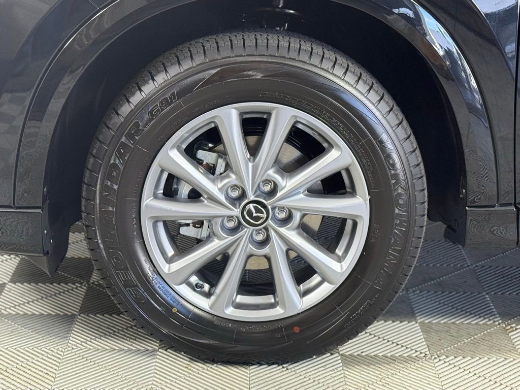 Used 2025 MAZDA CX-5 AWD 2.5 S w/ Preferred Package image 13