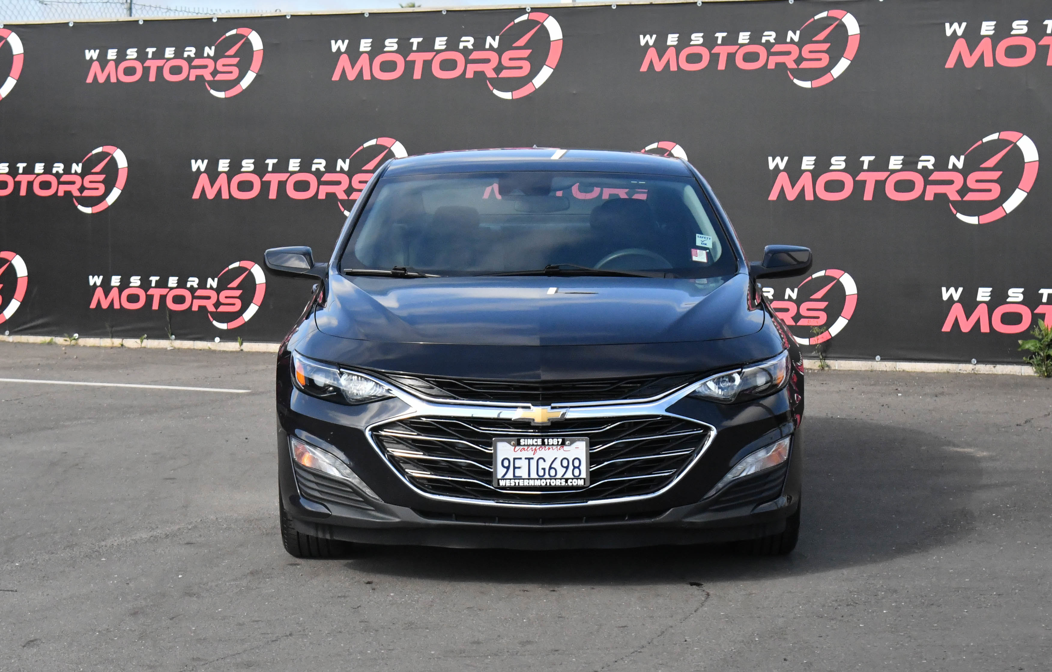 Used 2023 Chevrolet Malibu LT image 2