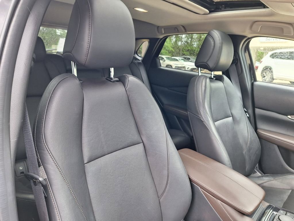 Used 2024 MAZDA CX-30 AWD 2.5 S w/ Premium Package image 29