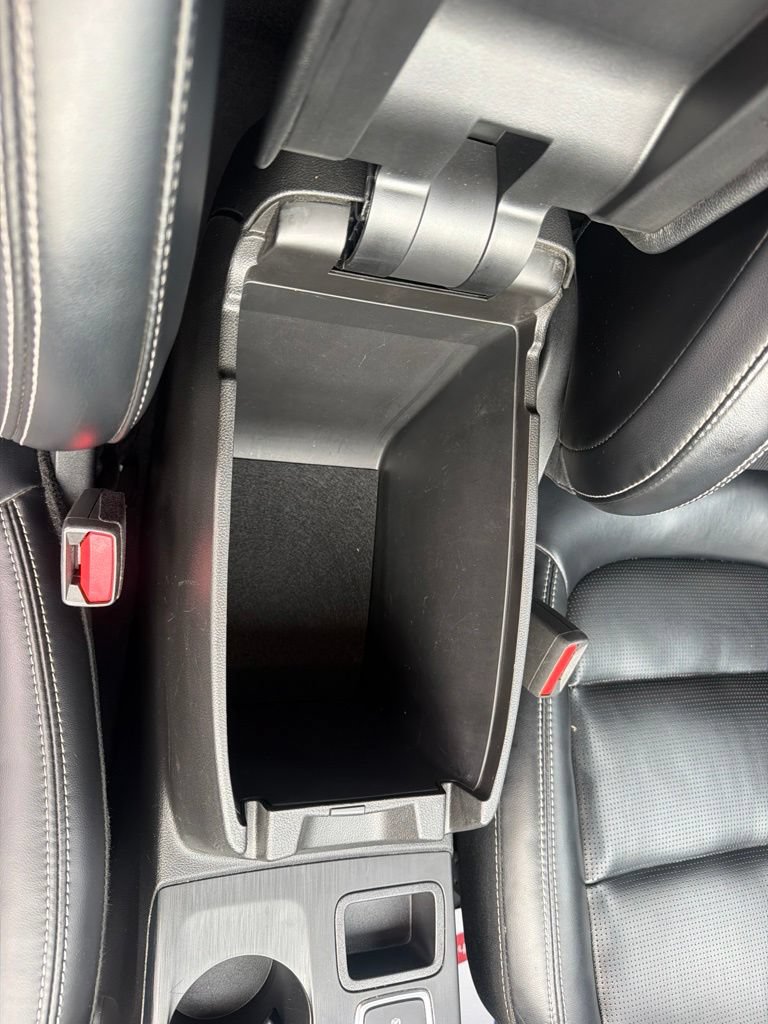Used 2024 Ford Escape Platinum AWD/4WD image 45