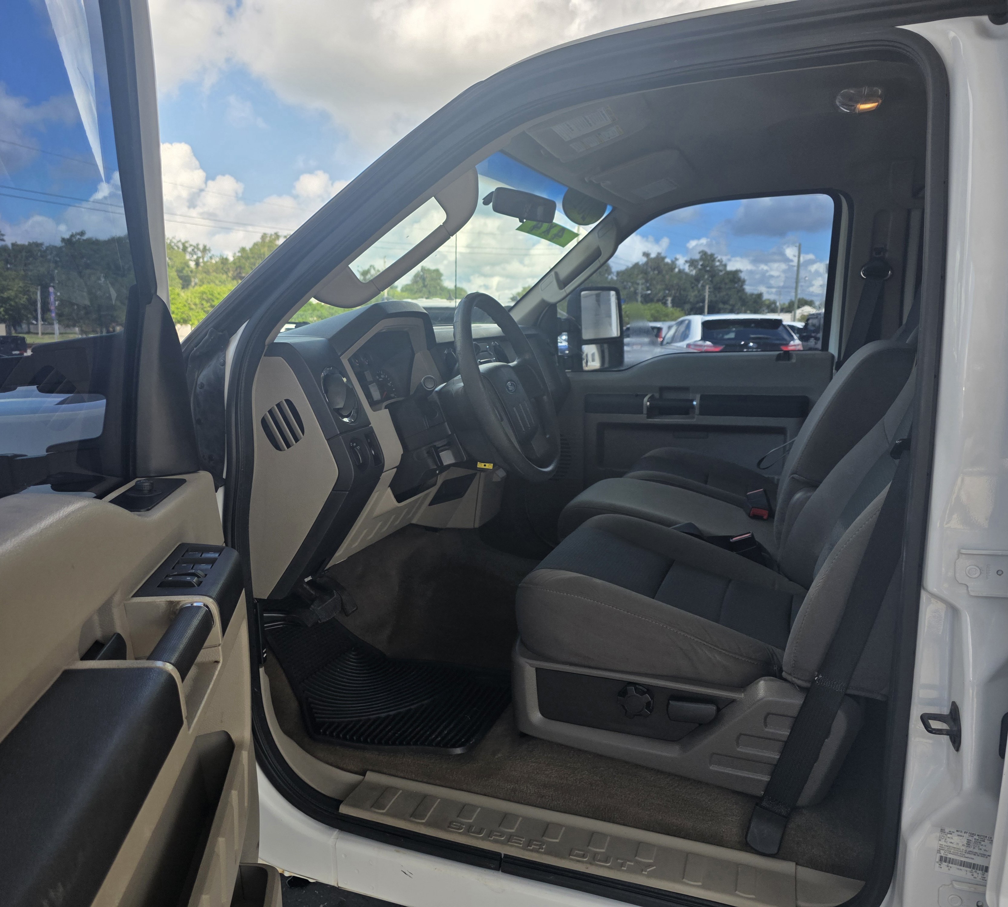Used 2010 Ford F250 XL AWD/4WD image 12