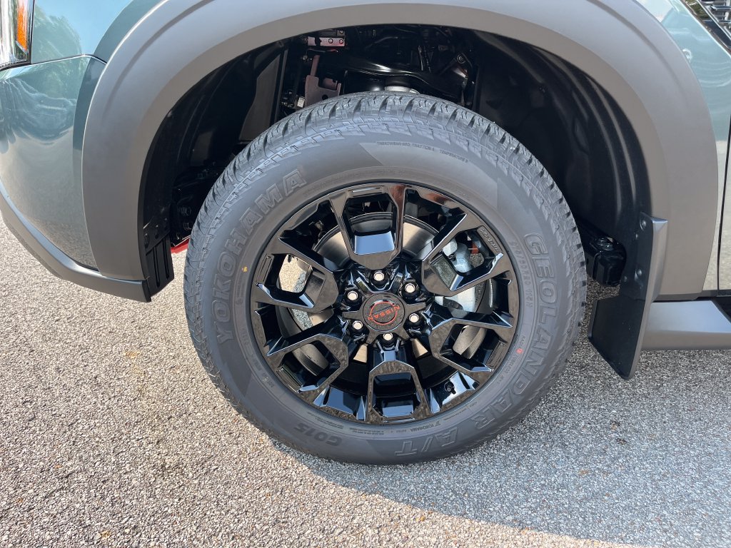 New 2026 Nissan Armada PRO-4X AWD/4WD image 6