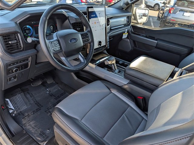 Used 2024 Ford F150 Lightning Lariat image 9