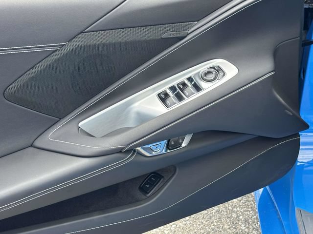Used 2021 Chevrolet Corvette Stingray Convertible w/ 1LT RWD image 15