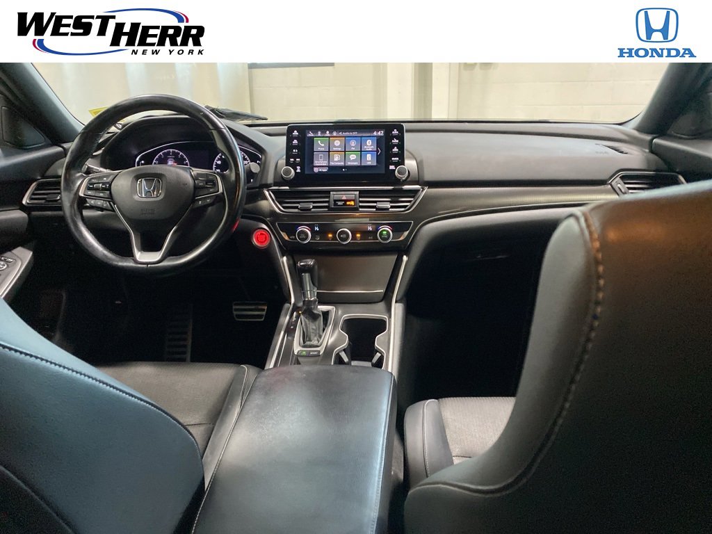 Used 2018 Honda Accord Sport image 12