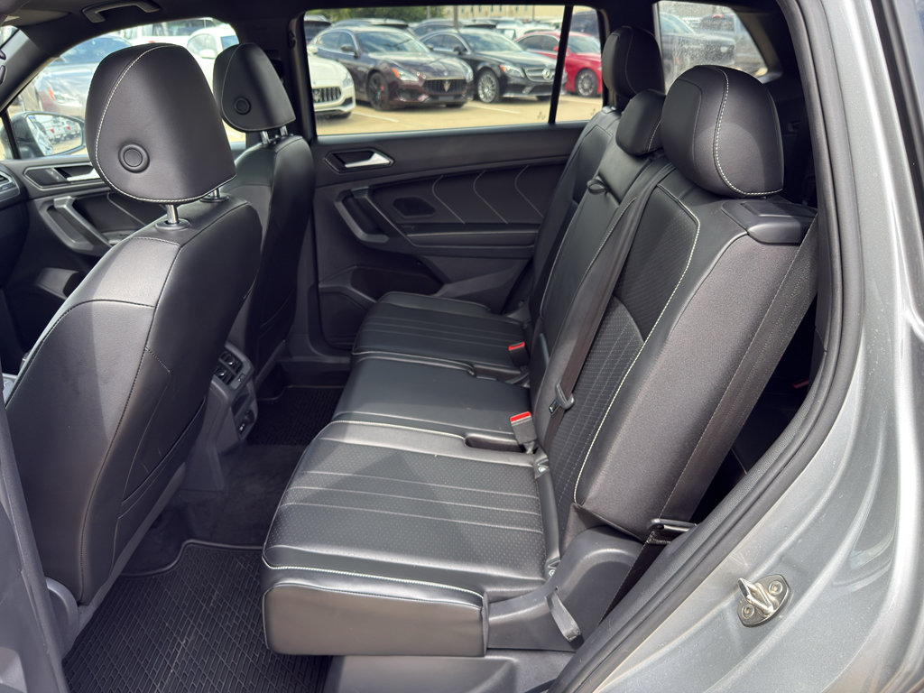 Used 2022 Volkswagen Tiguan SE R-Line FWD image 28