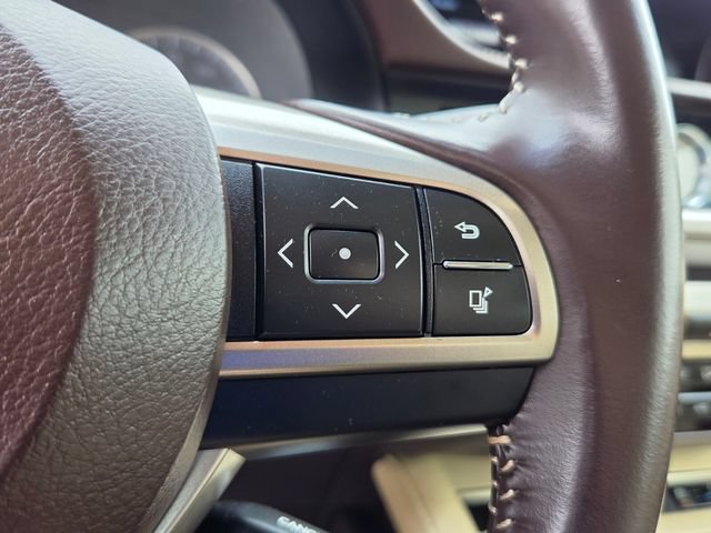 Used 2016 Lexus ES 350 w/ Premium Package w/Wood Trim FWD image 25