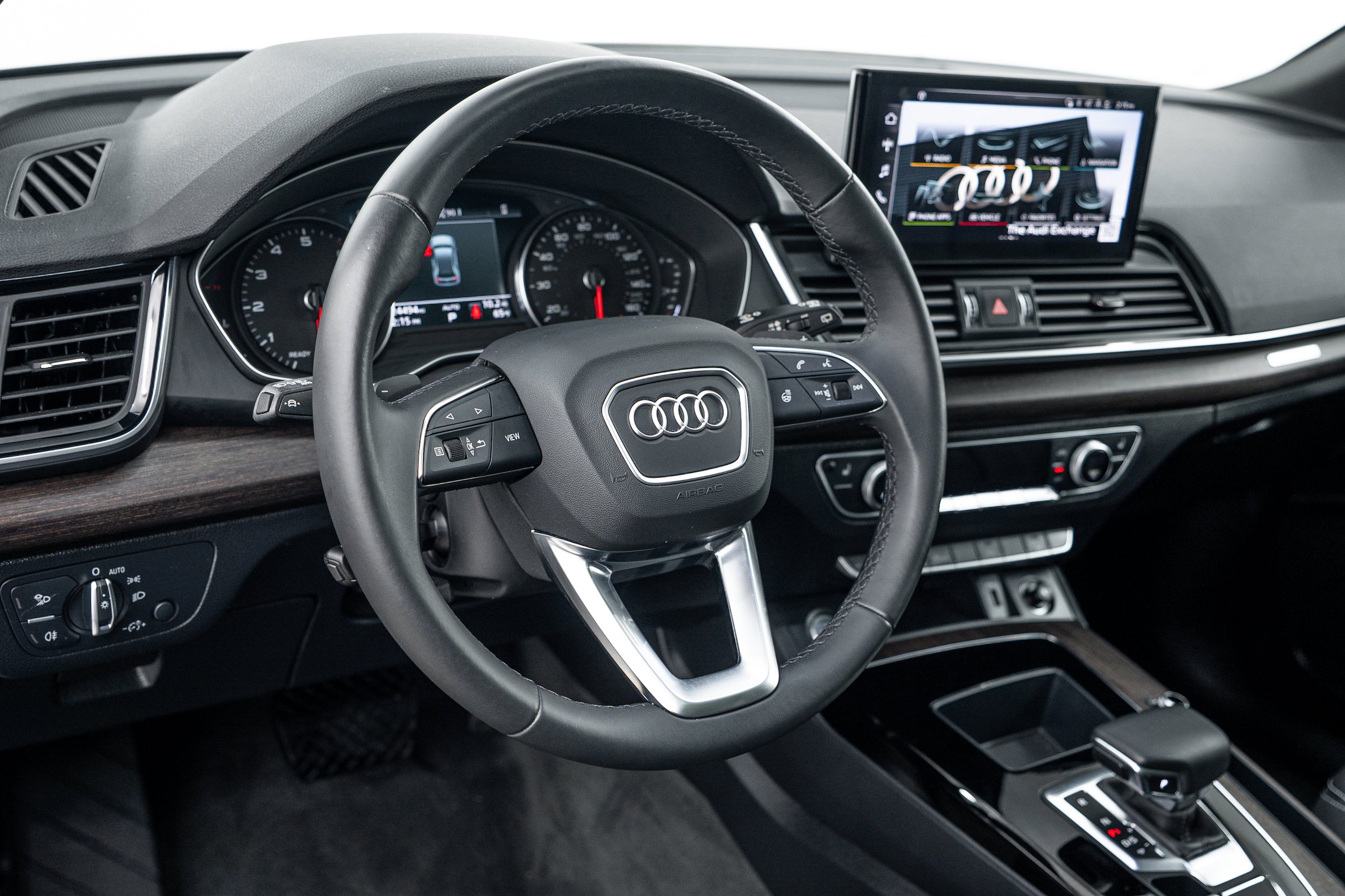 Certified 2023 Audi Q5 2.0T Premium w/ Convenience Package AWD/4WD image 11