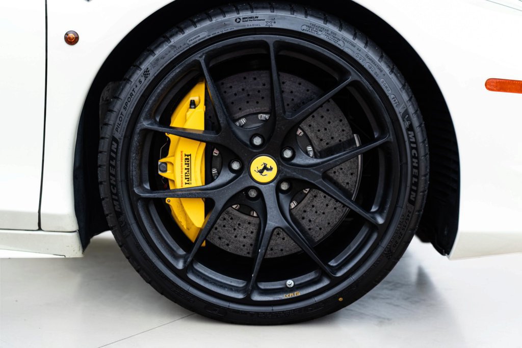Used 2014 Ferrari 458 Spider RWD image 58