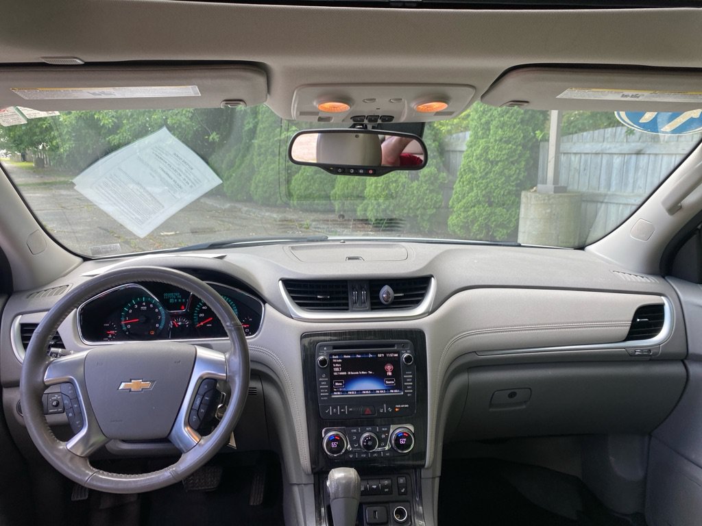 Used 2017 Chevrolet Traverse Premier AWD/4WD image 19