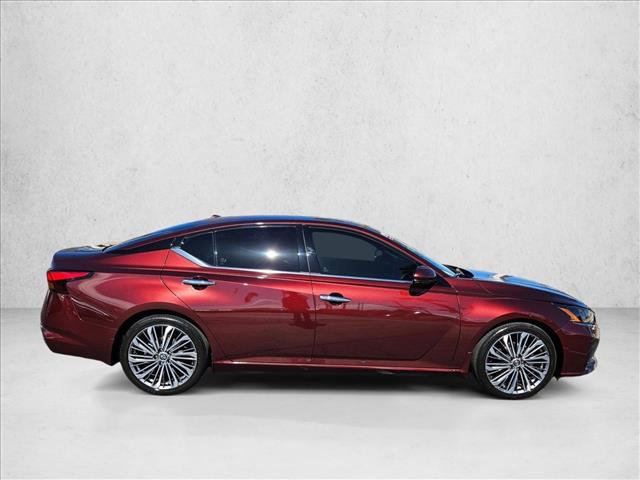 Used 2023 Nissan Altima 2.5 SL image 4