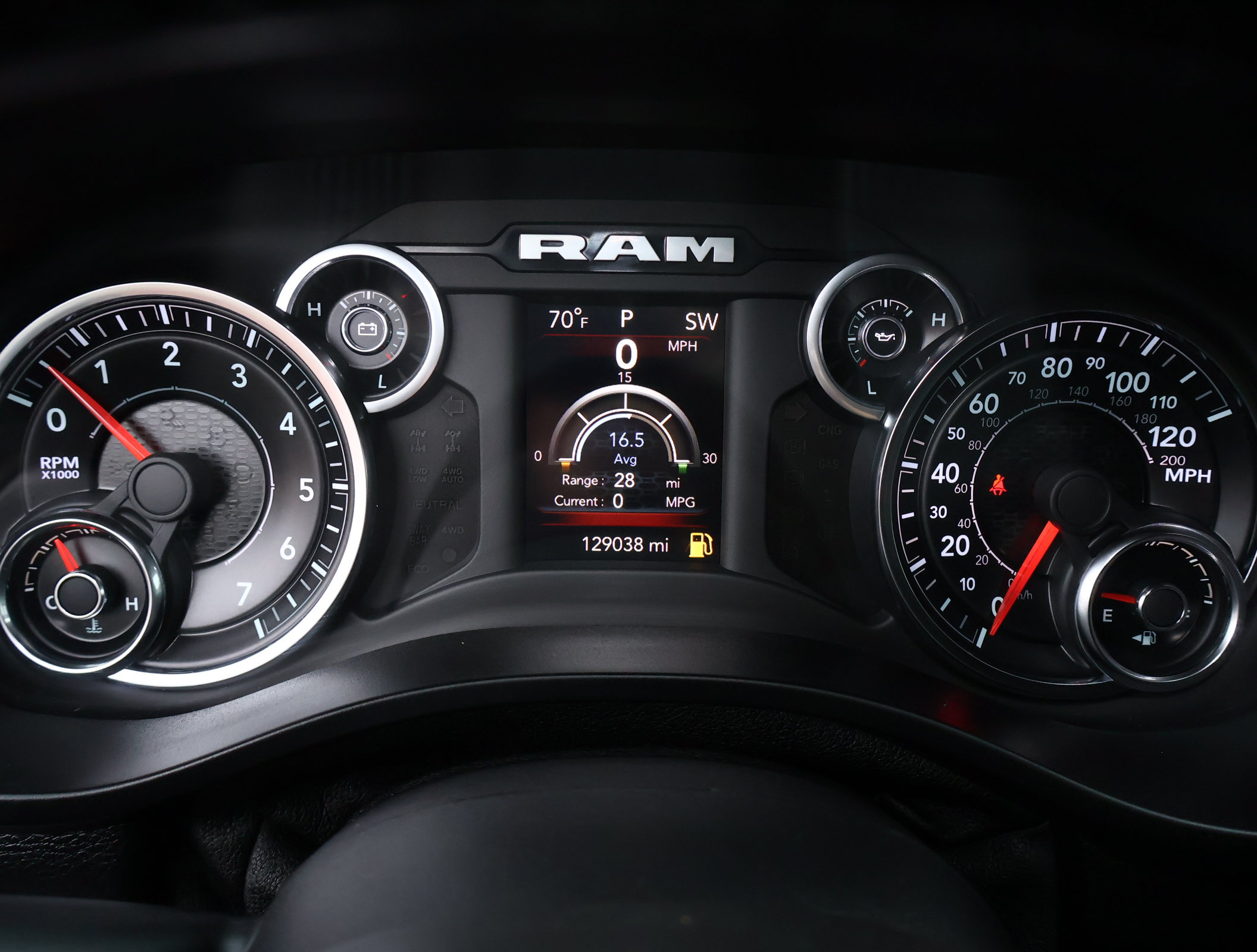 Used 2019 RAM 1500 Big Horn RWD image 15
