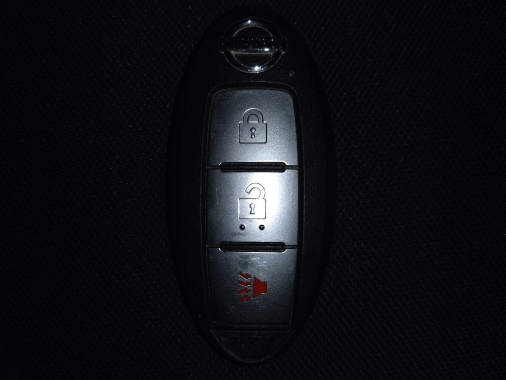 Used 2020 Nissan Pathfinder S image 32