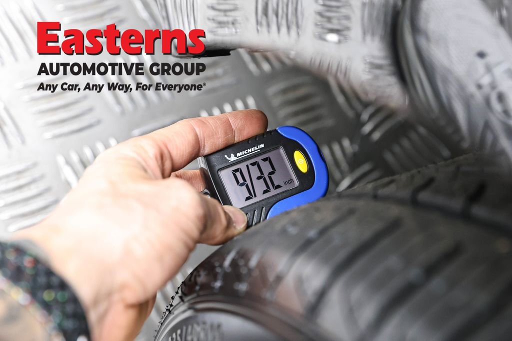 Used 2019 Tesla Model 3 Standard Range Plus image 22