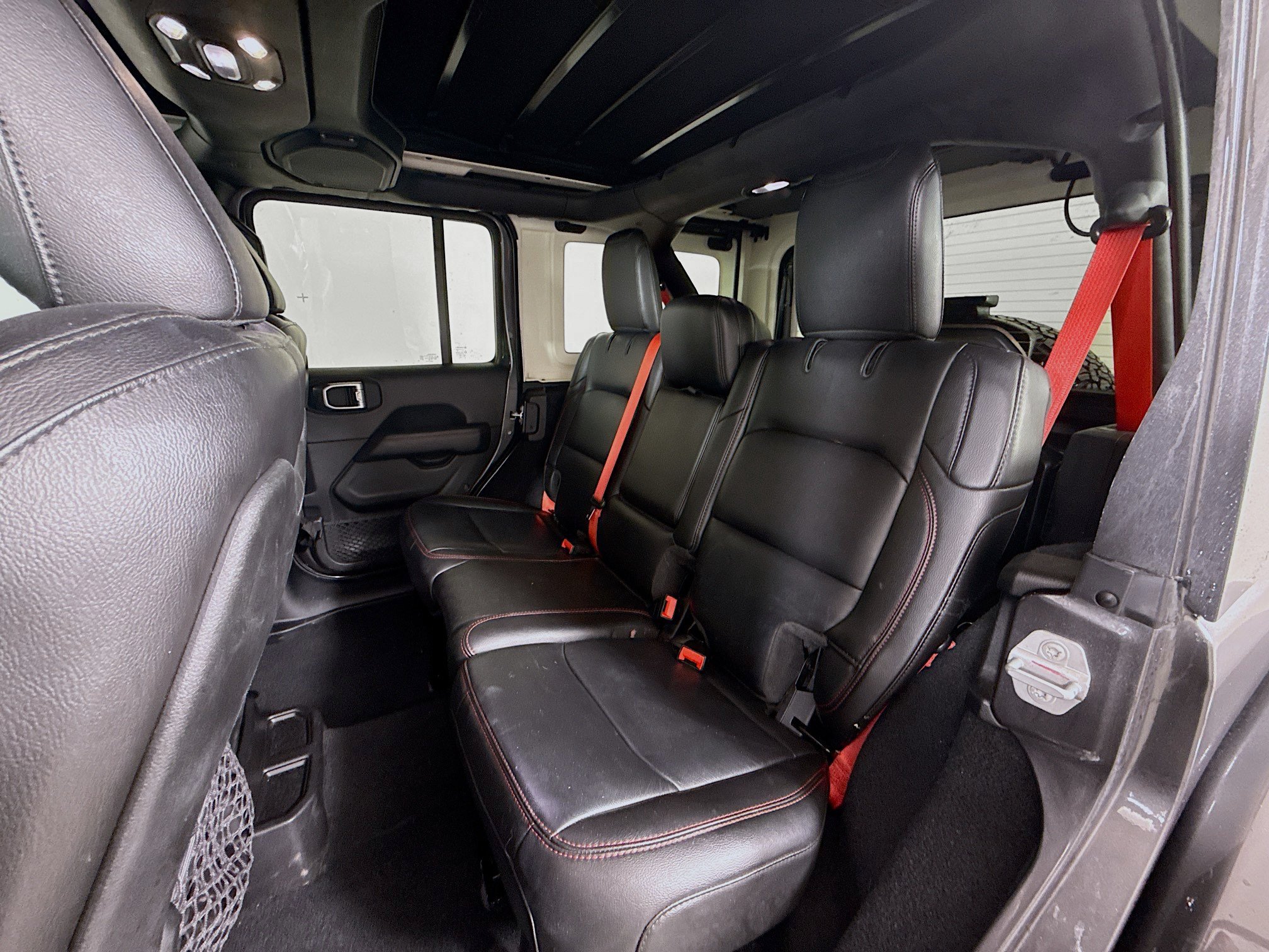 Used 2020 Jeep Wrangler Unlimited Rubicon w/ Quick Order Package 28Y Recon AWD/4WD image 22