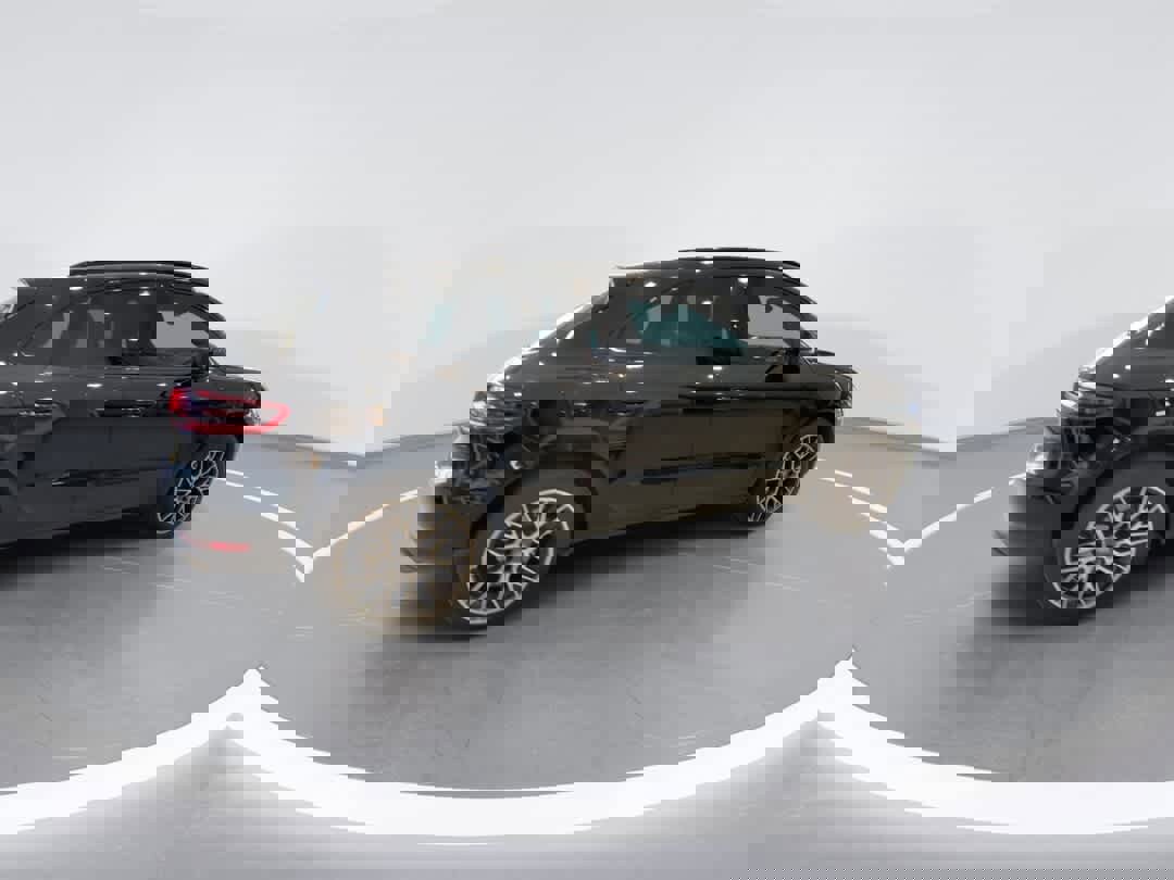 Used 2018 Porsche Macan S w/ Premium Package Plus image 8