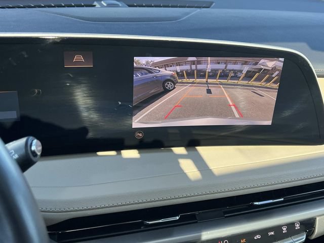 Certified 2024 Cadillac XT4 Luxury w/ Cold Weather Package AWD/4WD image 20