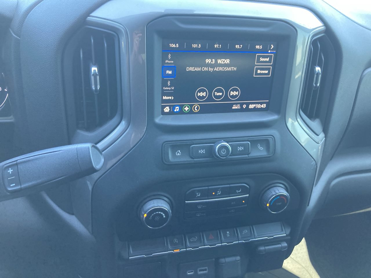 Used 2021 Chevrolet Silverado 1500 Custom AWD/4WD image 11