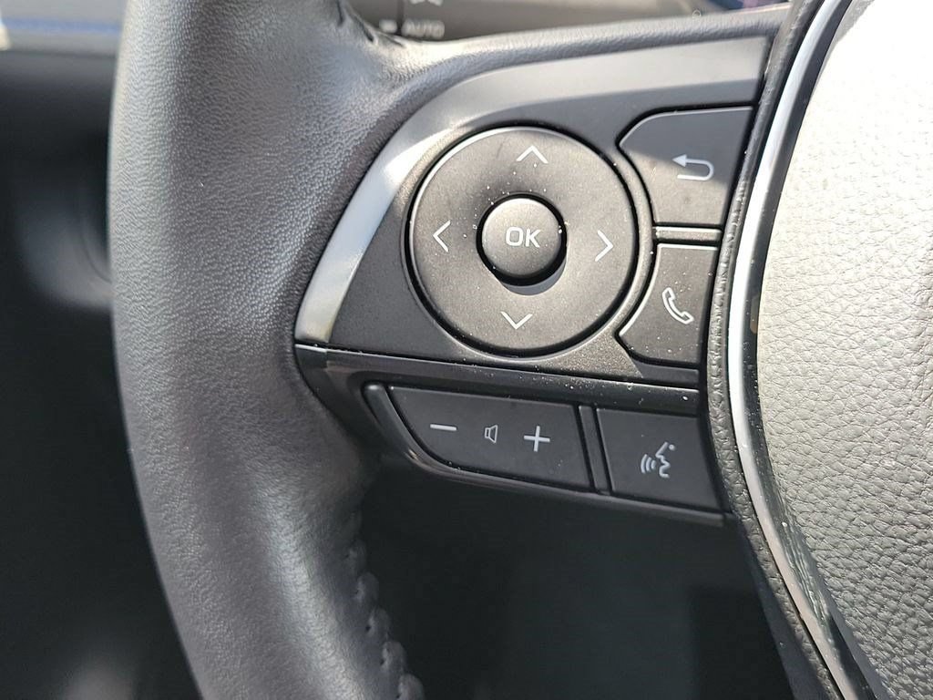 Certified 2025 Toyota RAV4 XSE AWD/4WD image 9