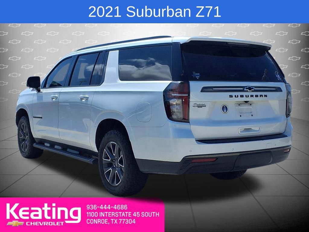 Used 2021 Chevrolet Suburban Z71 w/ Luxury Package AWD/4WD image 2