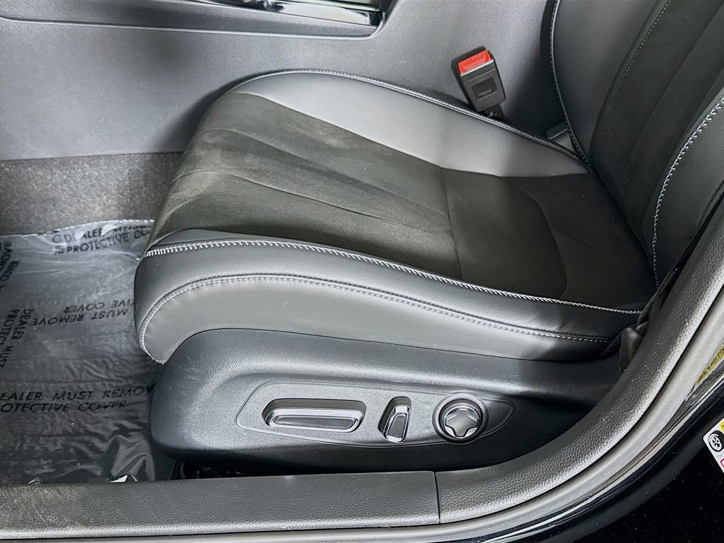 Used 2023 Acura Integra A-Spec image 19