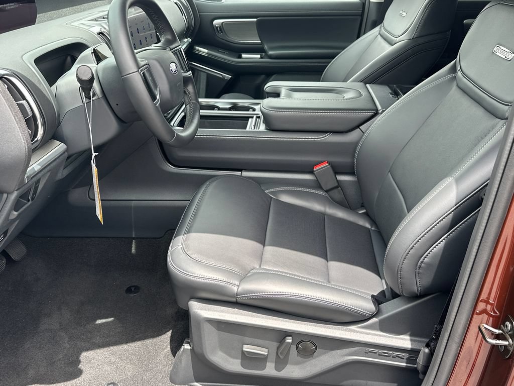 New 2027 Ford Expedition Platinum RWD image 9