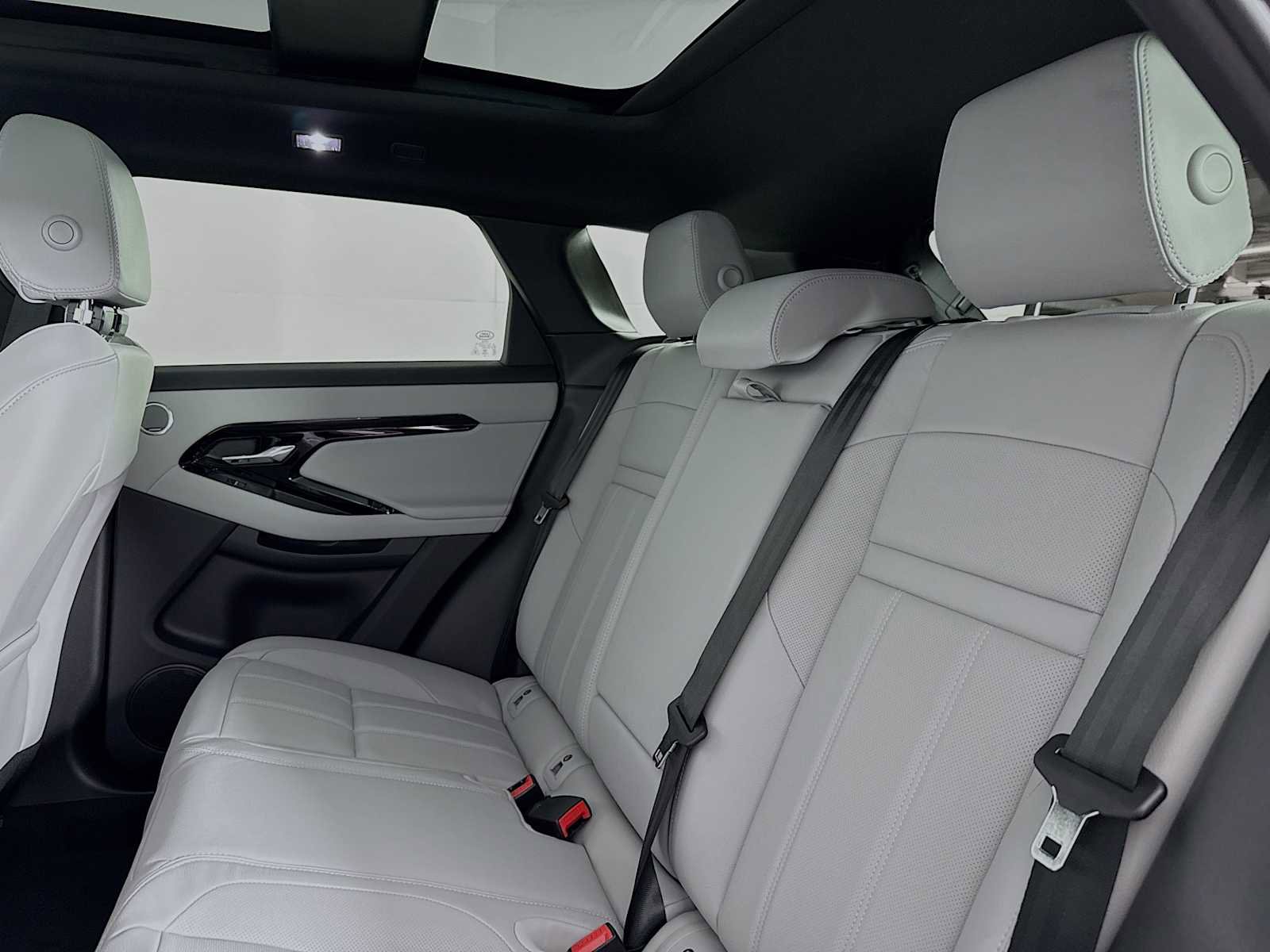 New 2026 Land Rover Range Rover Evoque S image 21