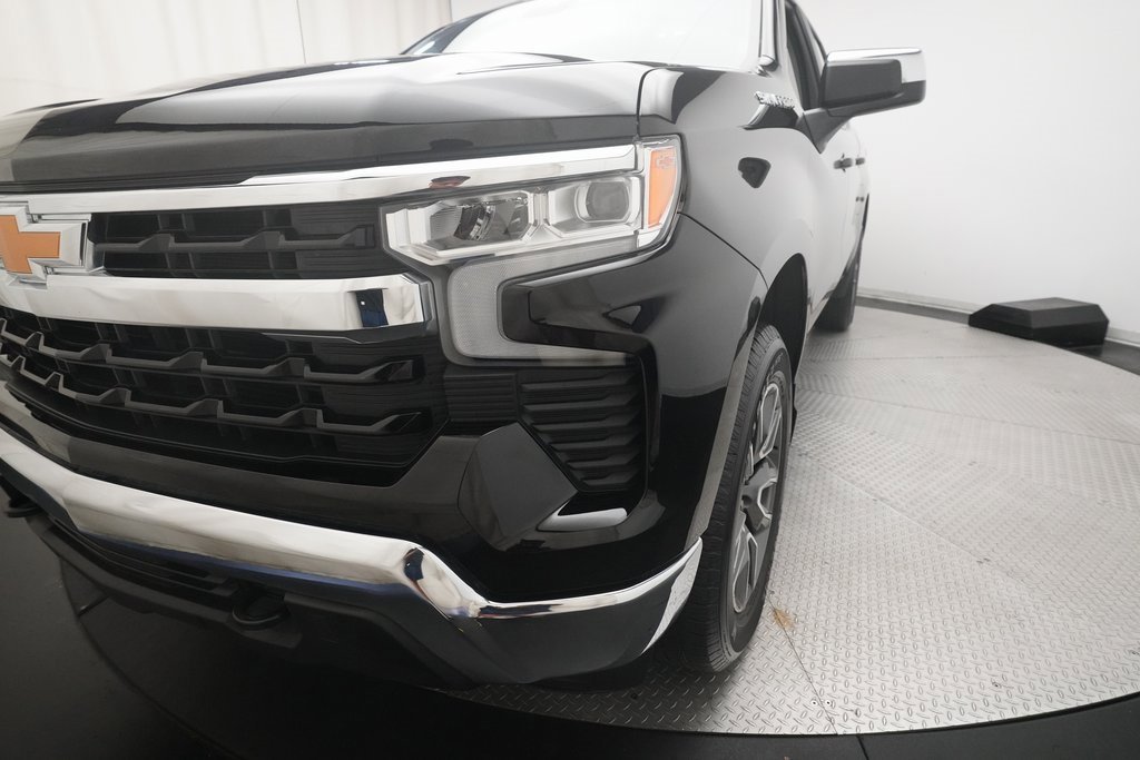 Used 2023 Chevrolet Silverado 1500 LT image 22