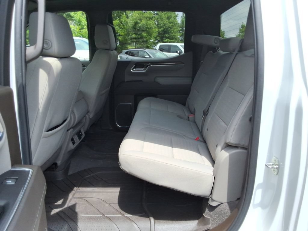 Certified 2022 Chevrolet Silverado 1500 LT w/ Protection Package AWD/4WD image 18