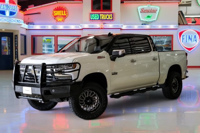 Used 2019 Chevrolet Silverado 1500 LTZ w/ LTZ Texas Edition AWD/4WD image 2
