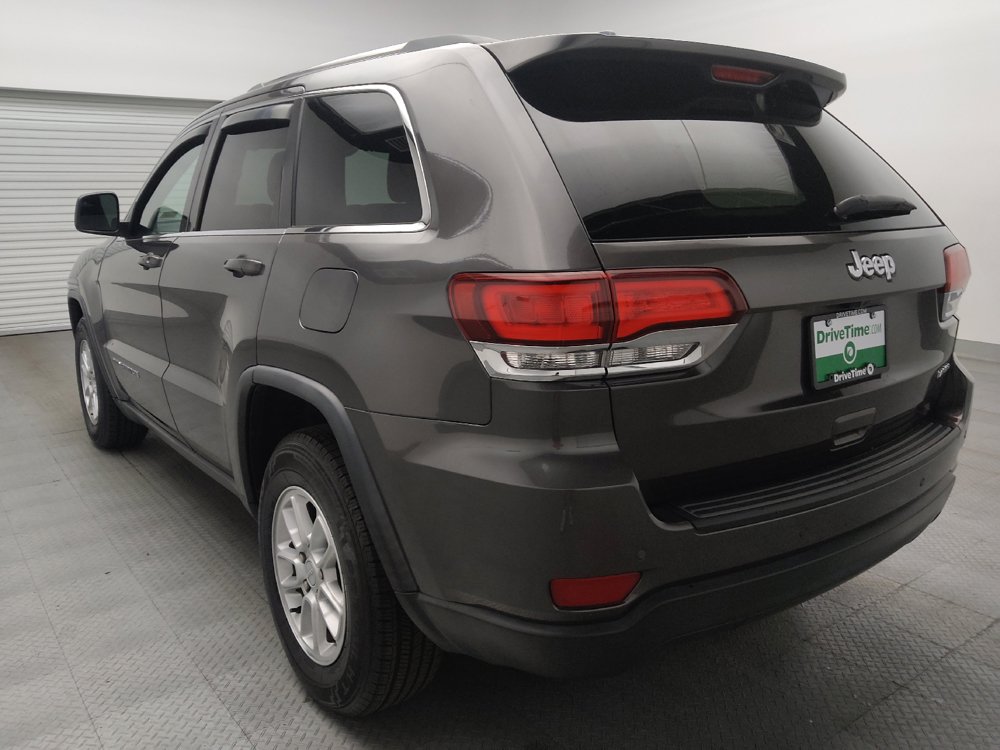 Used 2020 Jeep Grand Cherokee Laredo RWD image 5