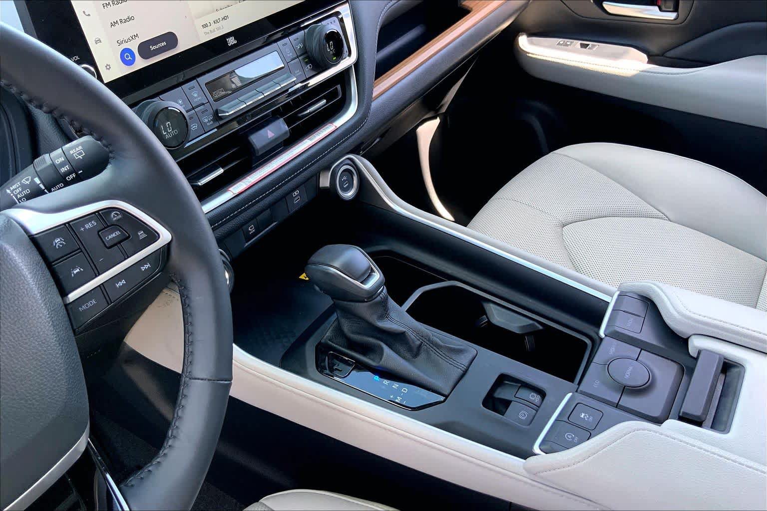 Certified 2026 Toyota Grand Highlander FWD image 16