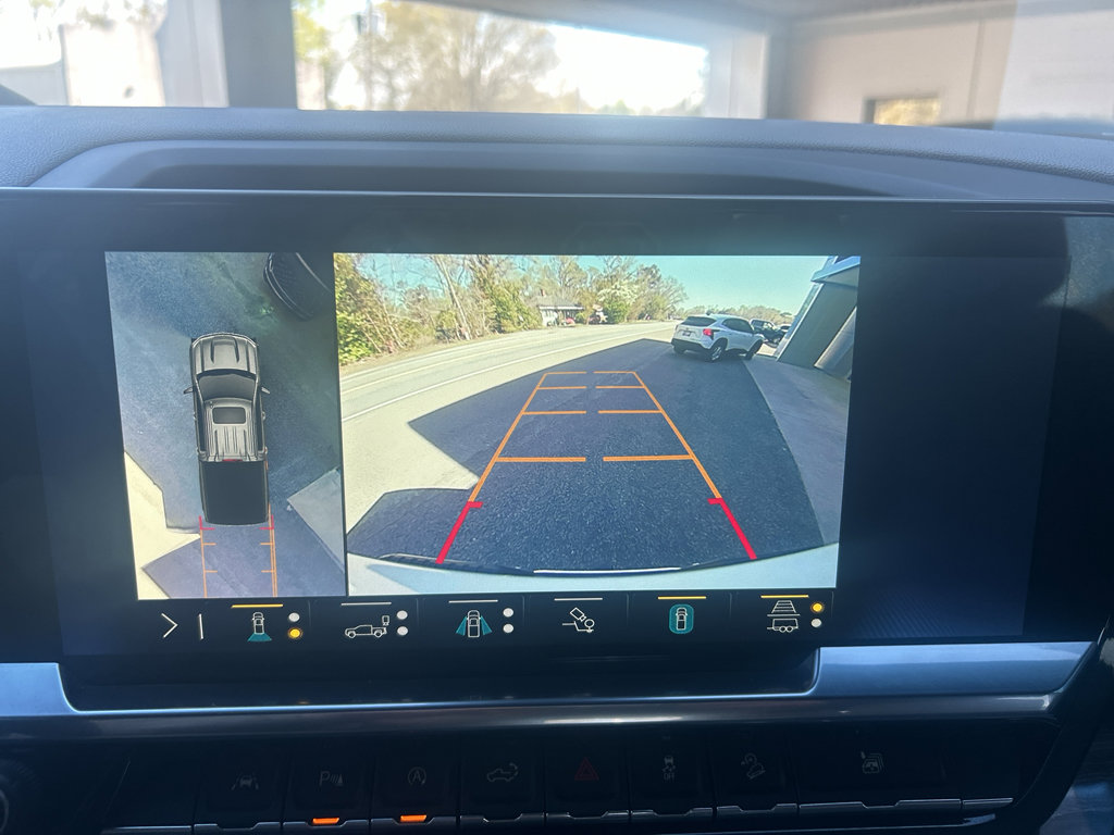 Used 2023 Chevrolet Silverado 1500 LTZ w/ Technology Package image 37