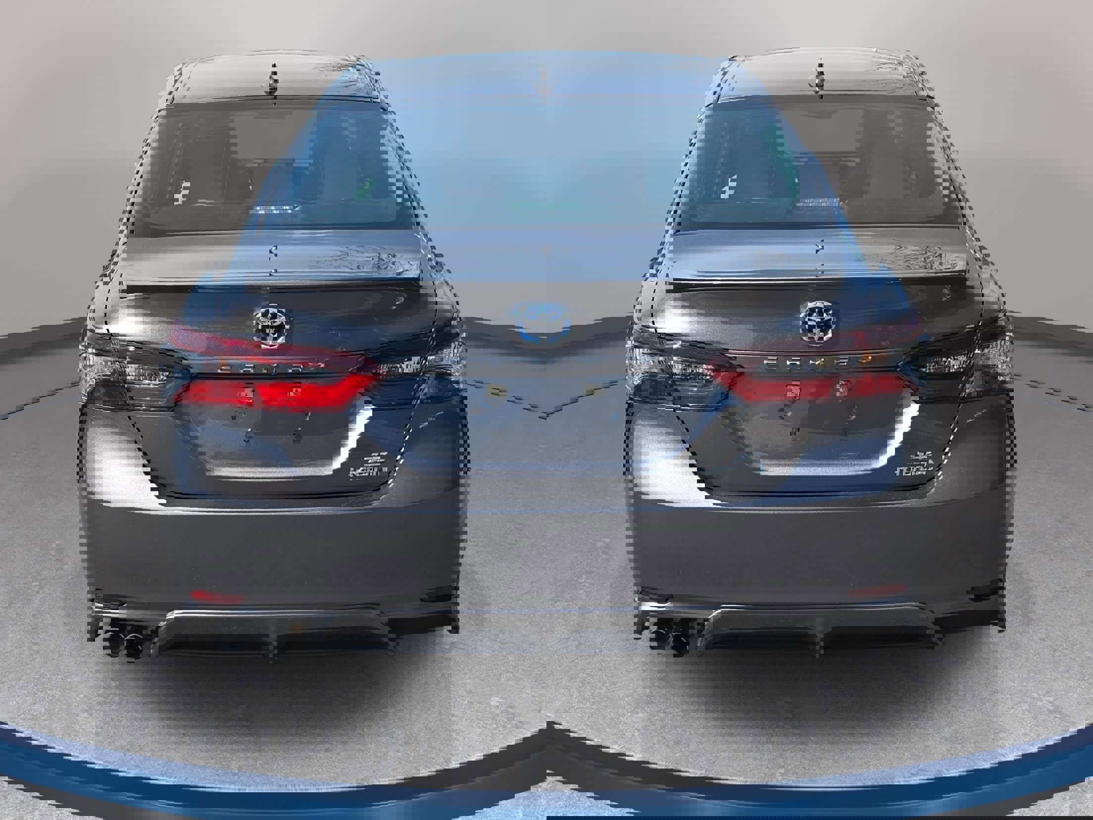 Used 2023 Toyota Camry SE w/ Audio Upgrade Package image 3