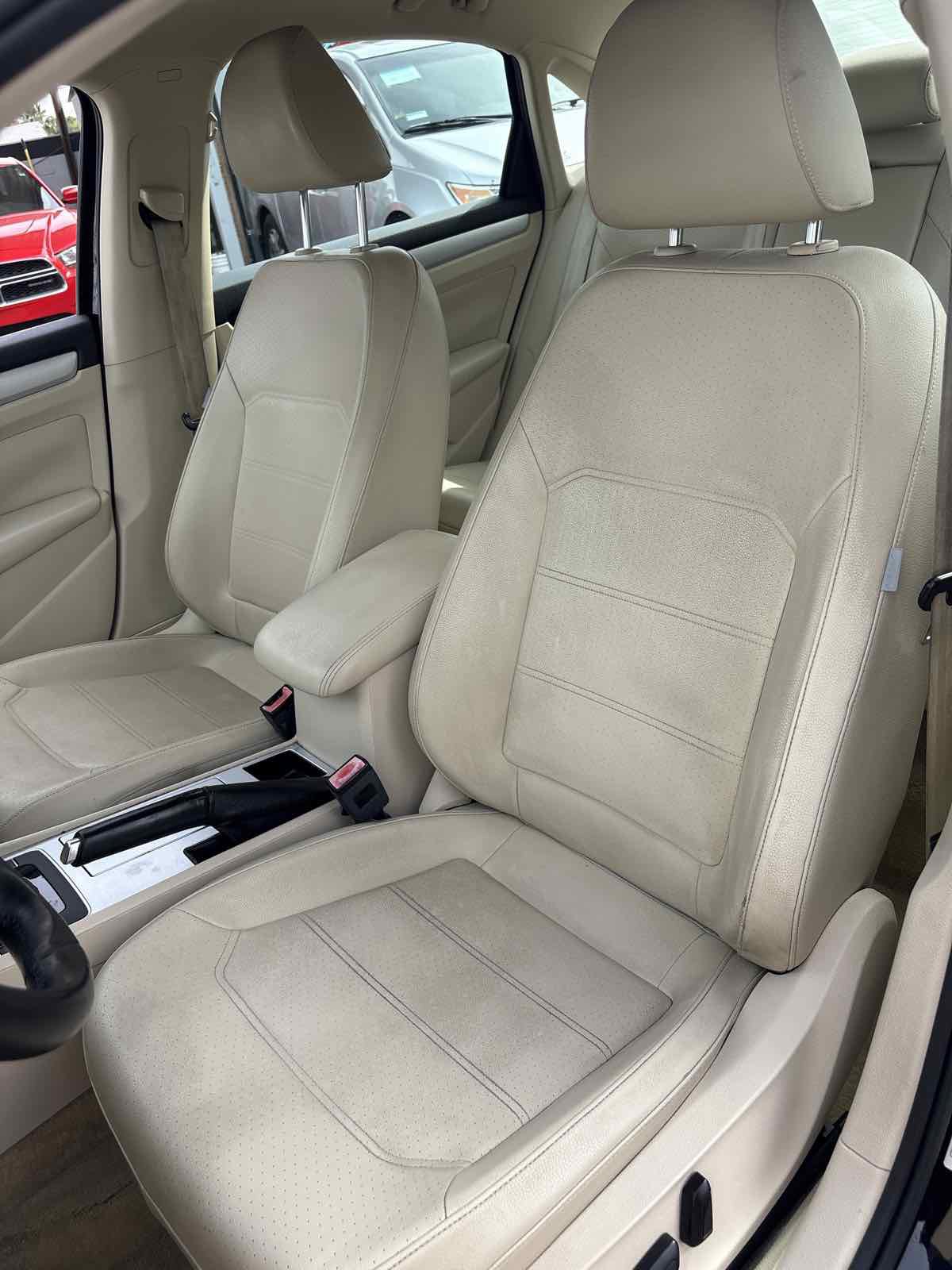 Used 2012 Volkswagen Passat 2.5 SE image 7