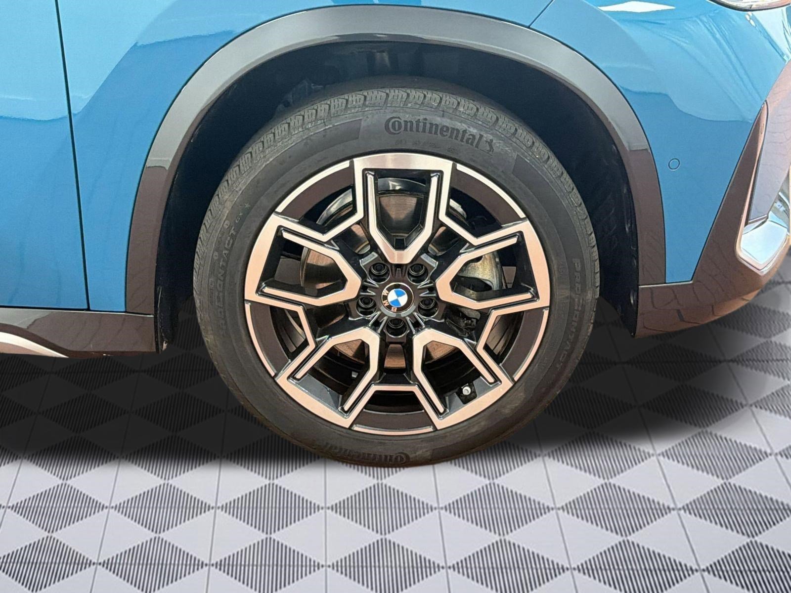 Certified 2025 BMW X1 xDrive28i w/ Technology Package image 12