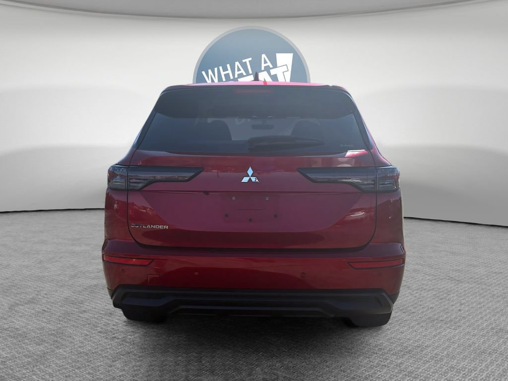 Used 2025 Mitsubishi Outlander ES AWD/4WD image 5