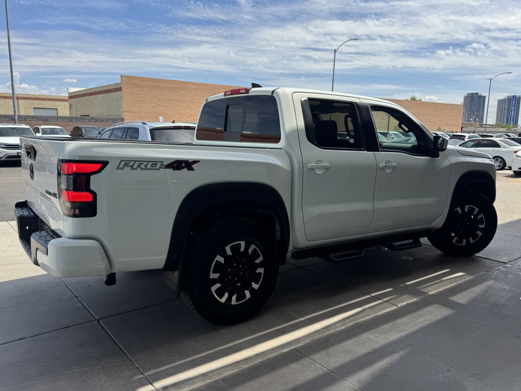 Used 2024 Nissan Frontier PRO-4X w/ Off-Road Protection Package image 4