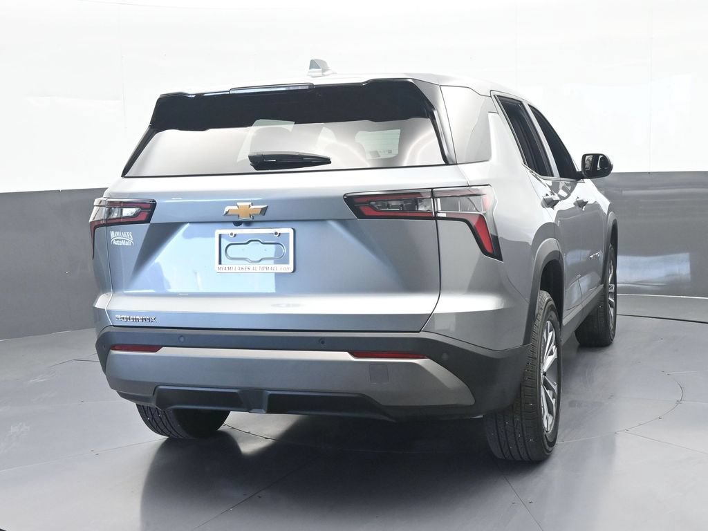 Used 2026 Chevrolet Equinox LT FWD image 5