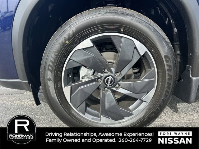 New 2026 Nissan Rogue SV w/ SV Premium Package image 9