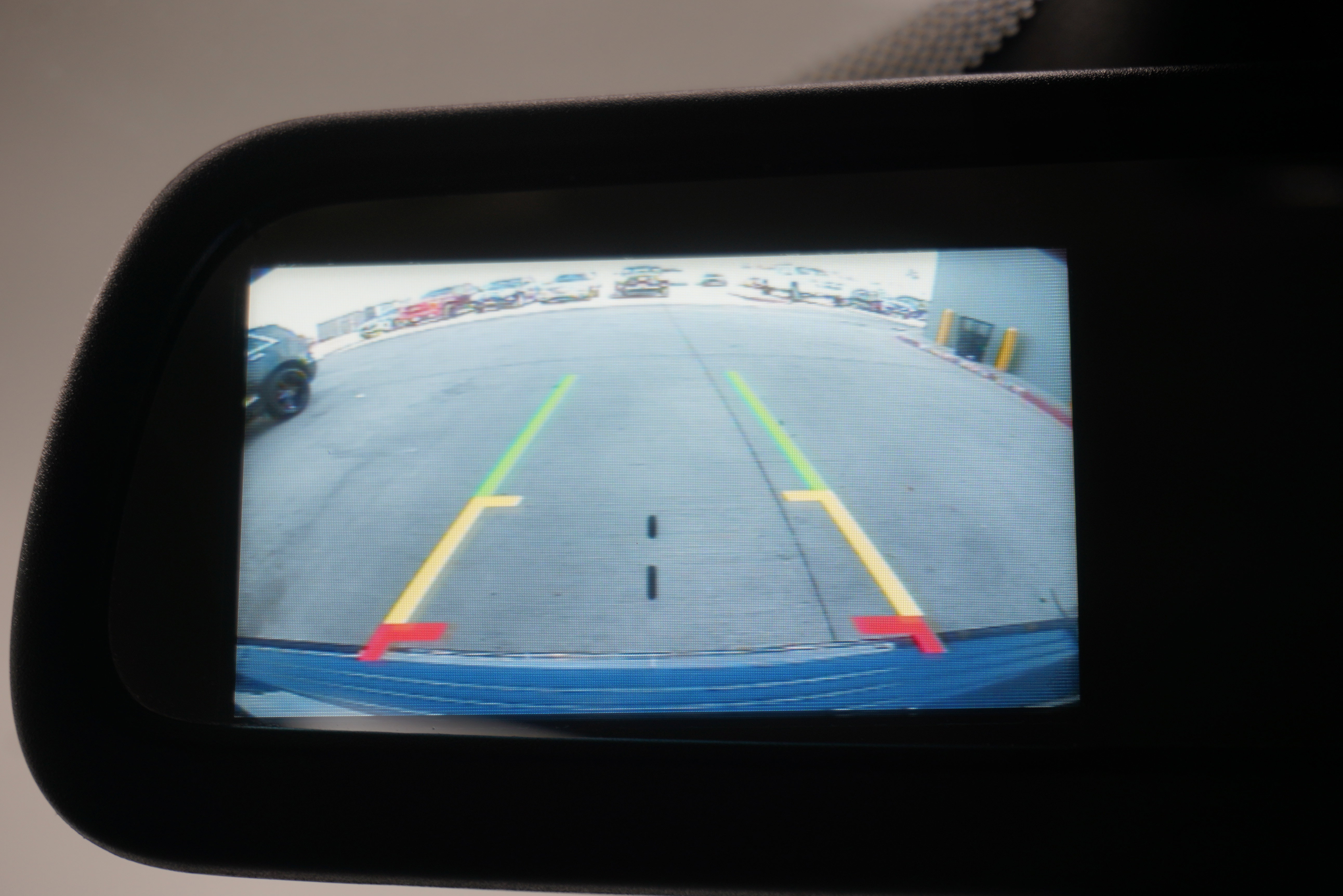 Used 2020 Dodge Journey SE FWD image 17