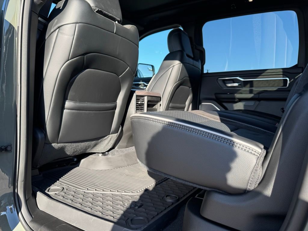 New 2026 RAM 1500 Laramie w/ Night Edition image 31
