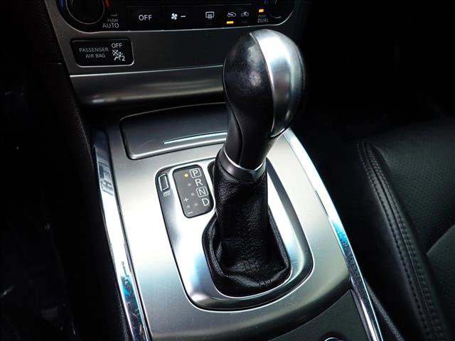 Used 2015 INFINITI Q40 AWD w/ Moonroof Package image 17